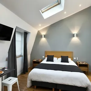 Montebello *** Paris
