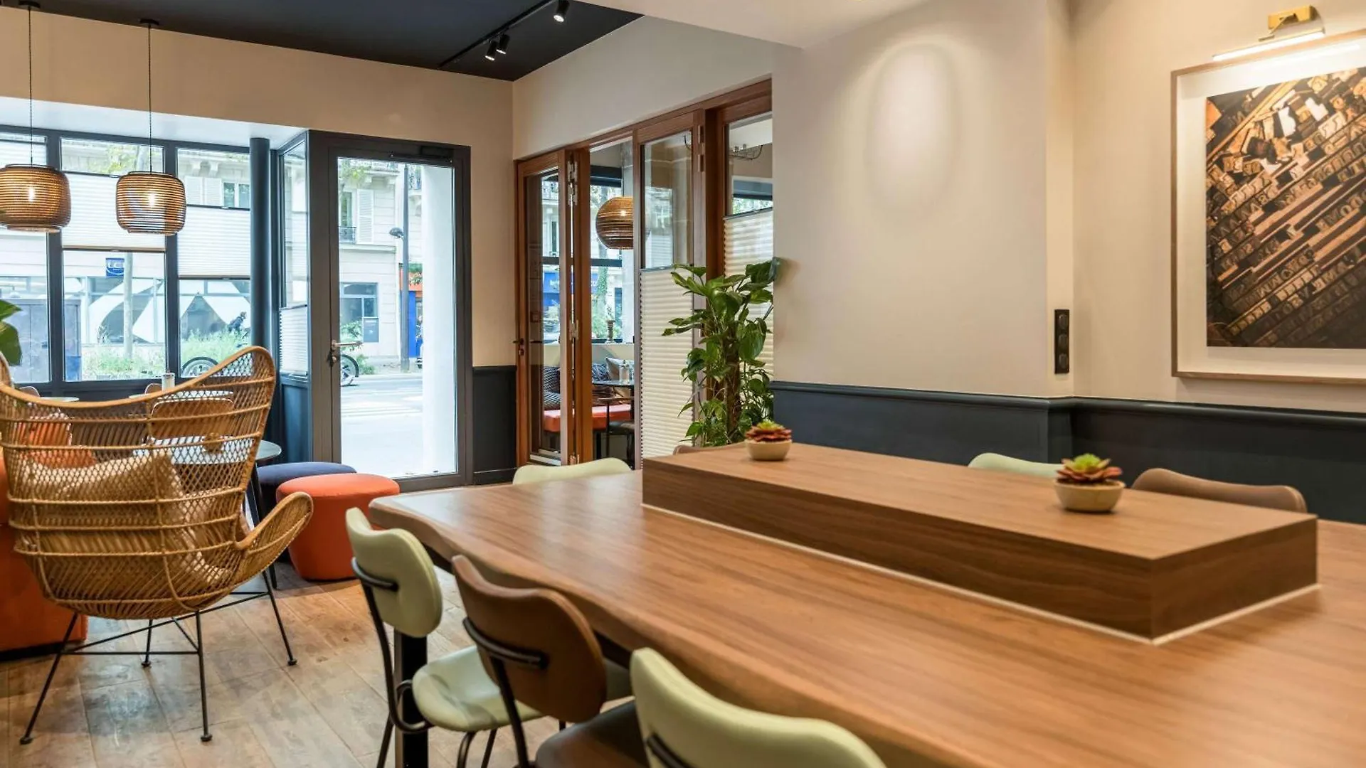 Ibis Styles Hotel Paris Gare De Lyon Bastille 3*,  France