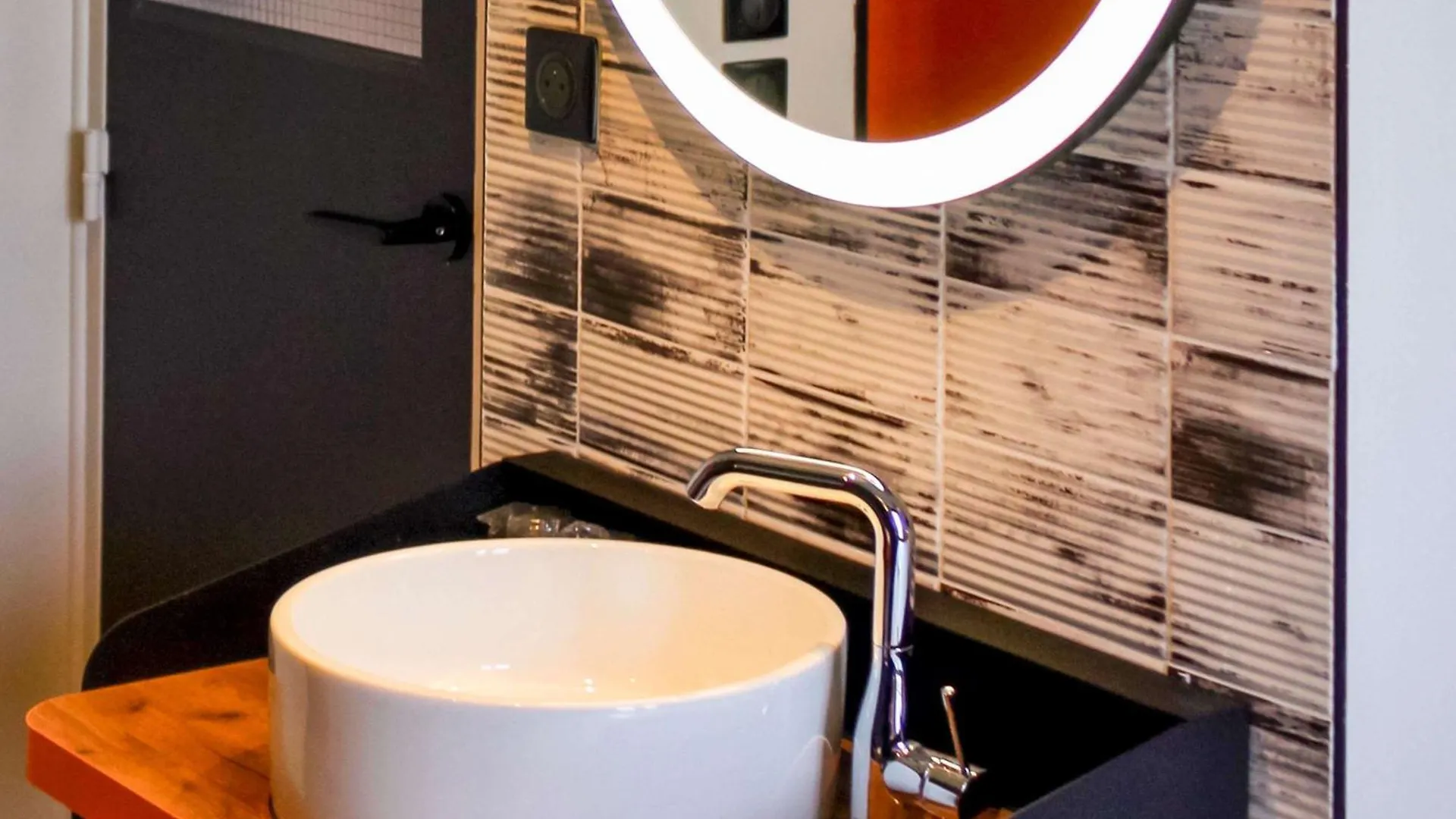 Ibis Styles Hotel Paris Gare De Lyon Bastille 3*,