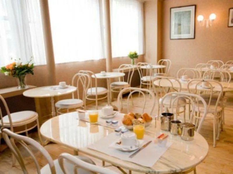 Ibis Styles Hotel Paris Gare De Lyon Bastille