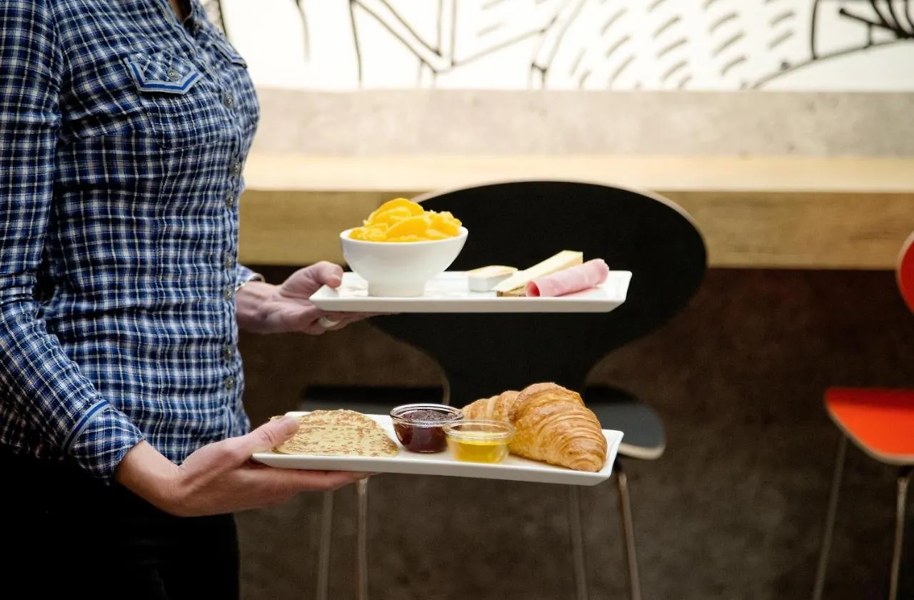 ***  Ibis Styles Hotel Paris Gare De Lyon Bastille France